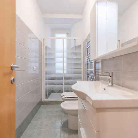 Sl Apartment *